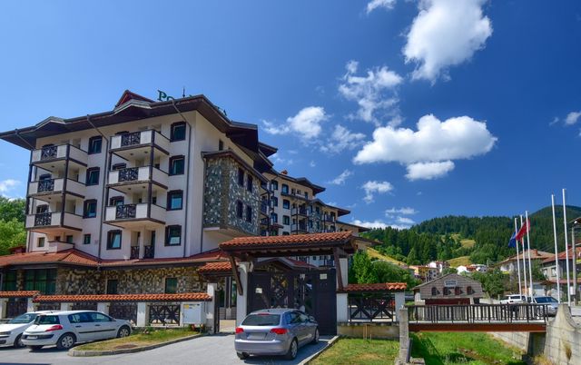 Rhodopi Home Hotel - Chepelare, Bulgaria (Rodopski Dom, Rhodopes 