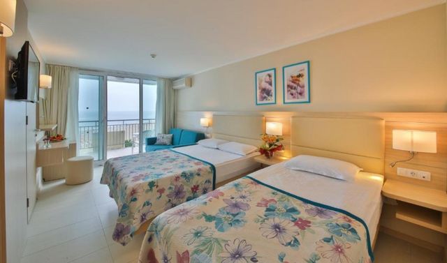 Laguna Beach Hotel - single room