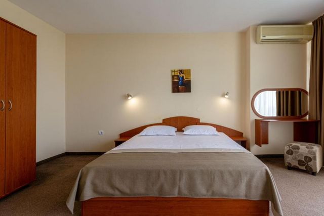 Gradina Hotel - Apartment 3ad or 3ad+1ch or 3ad+2ch or 4ad