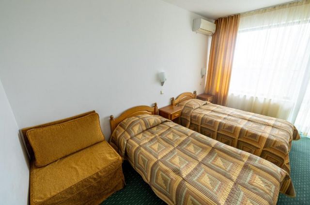 Slavyanski hotel - Standard Twin room 