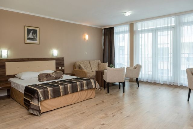 Regatta Palace hotel - studio